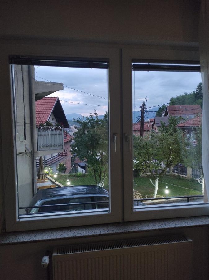 Mini Hill Apartment Sarajevo Exterior photo